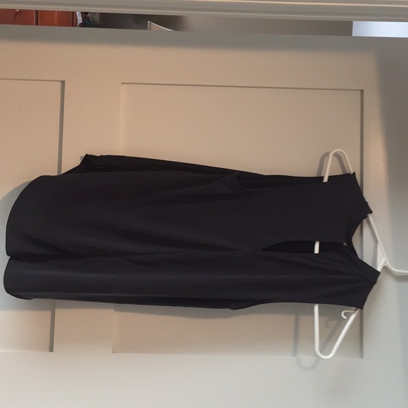 Tank top - Picture 2 of 3